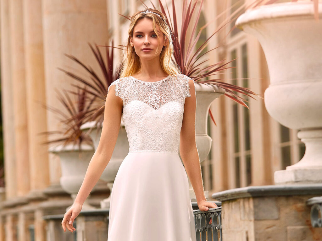 mariée en robe de mariage civil